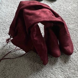Brand New Burgundy Knee-High Boots | Size 9 | Fall Fashion Must-Have 🍂